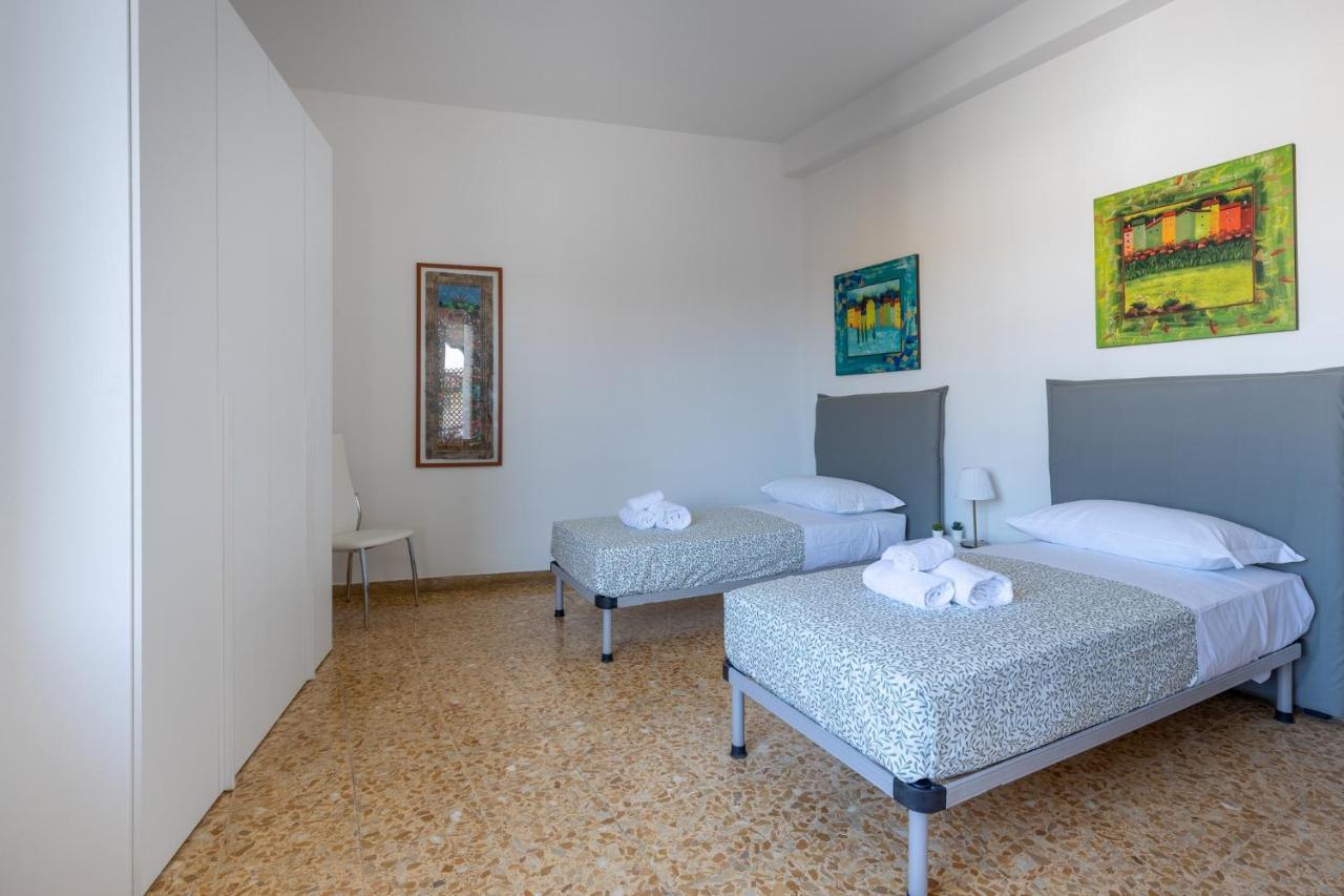 Pisa Quiet And Bright Flats With Balcony Daire Dış mekan fotoğraf